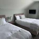 Muff Village Bed & Breakfast